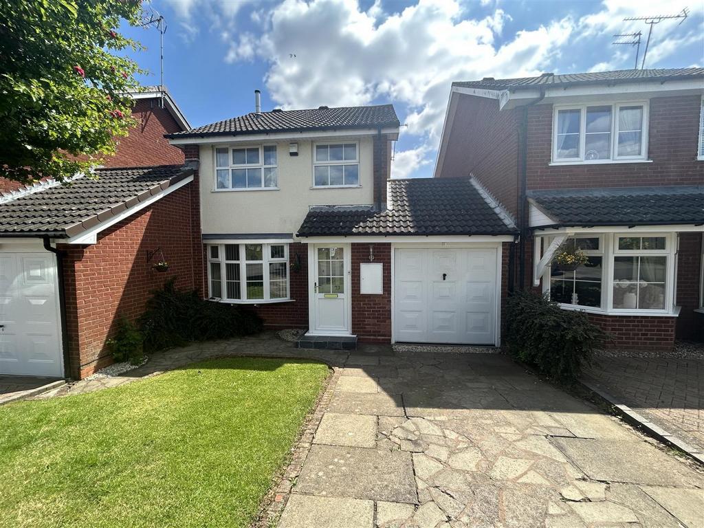 01 Marshwood Croft Halesowen 1.jpg