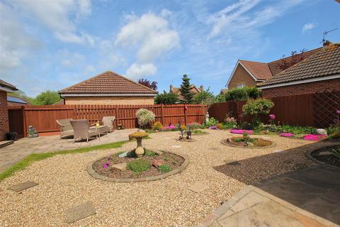 2 Bentinck Lane, Sigglesthorne, Hull, HU11 5QR