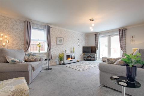 2 Bentinck Lane, Sigglesthorne, Hull, HU11 5QR