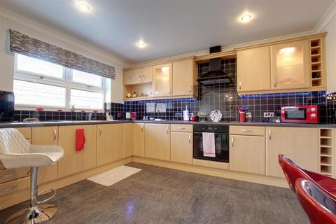 2 Bentinck Lane, Sigglesthorne, Hull, HU11 5QR