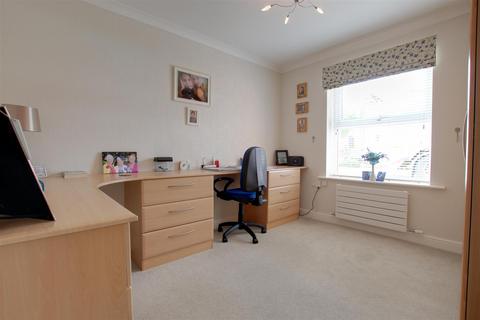 2 Bentinck Lane, Sigglesthorne, Hull, HU11 5QR