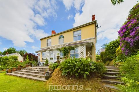 4 bedroom detached house for sale, Cwmfelin Mynach