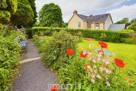 4 bedroom detached house for sale, Cwmfelin Mynach