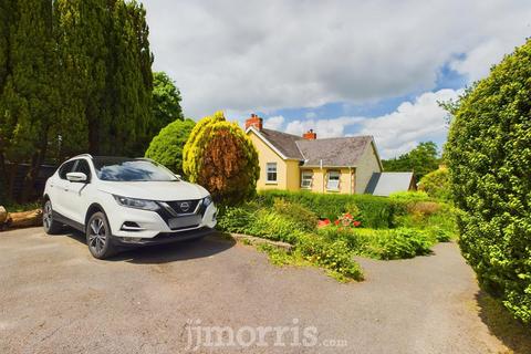 4 bedroom detached house for sale, Cwmfelin Mynach