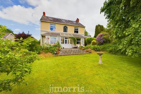 4 bedroom detached house for sale, Cwmfelin Mynach