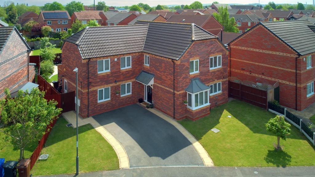 Dunn Drive, Long Eaton 5 bed detached house for sale £575,000