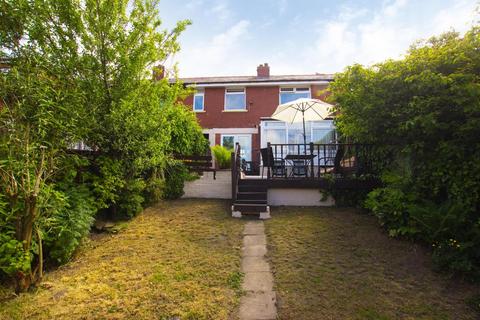 28 Lisbon Drive, Darwen, BB3 3JW