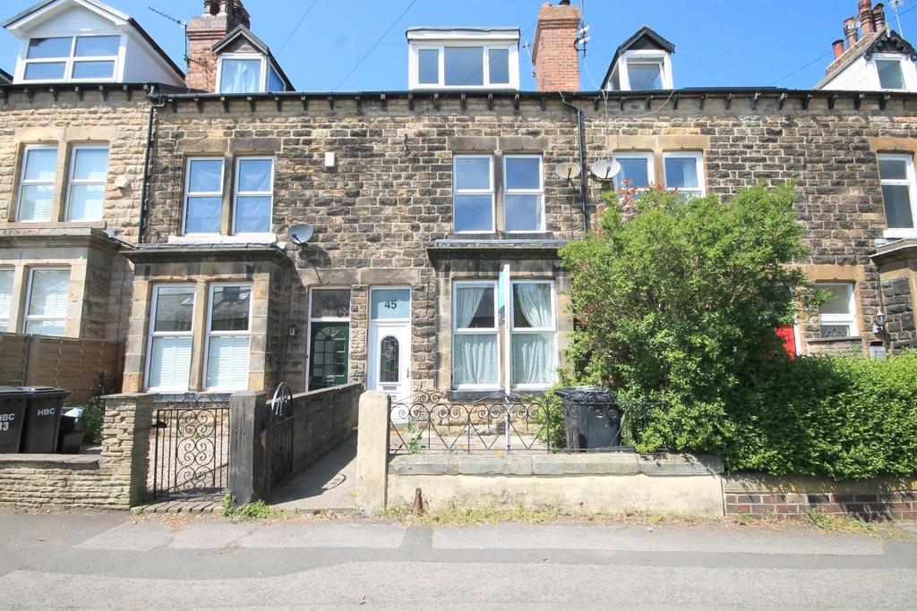 Hookstone Road, Harrogate, HG2 8BT 4 bed terraced house for sale £375,000