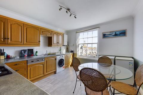2 bedroom apartment for sale - Harbour Parade, Ramsgate, CT11