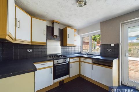 2 bedroom semi-detached bungalow for sale, Scarborough Road, Bridlington