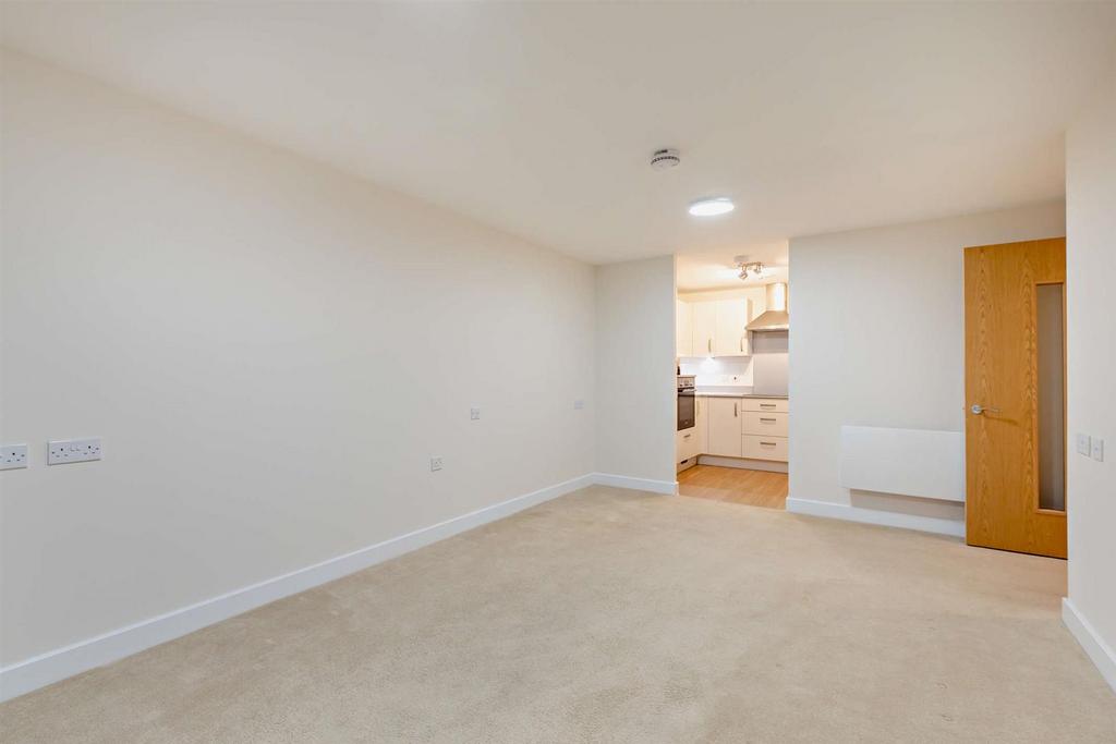 8579483-interior03-800.jpg