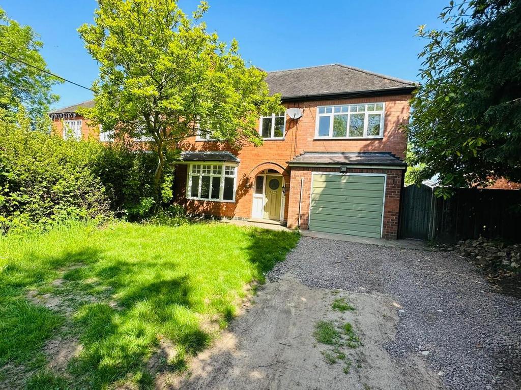 Deep Lane, Coleshill, Birmingham 4 bed semidetached house £1,500 pcm