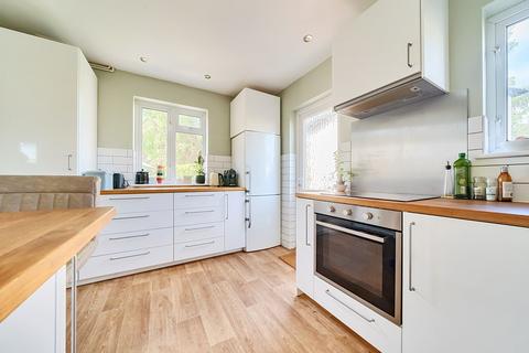 3 bedroom semi-detached house for sale - Common Rise, Hitchin, SG4