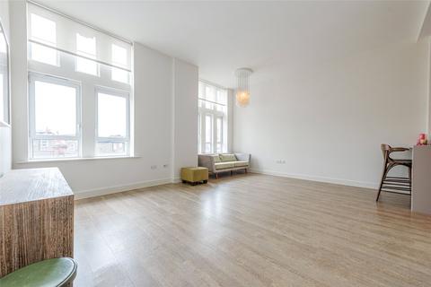 2 bedroom apartment to rent, Glengall Road, London, NW6