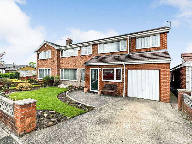 Mill Crescent, Hebburn, Tyne and... 4 bed semidetached house £215,000