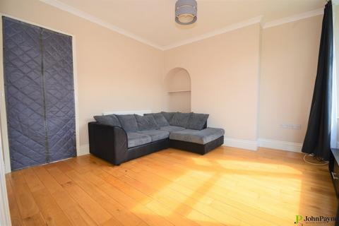 3 bedroom end of terrace house to rent, Middlecotes, Tile Hill, Coventry, CV4