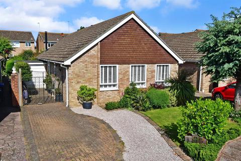 3 bedroom detached bungalow for sale, Alinora Close, Goring By Sea, Worthing, West Sussex