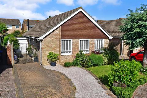 9 Alinora Close, Goring By Sea, Worthing, BN12 4LT