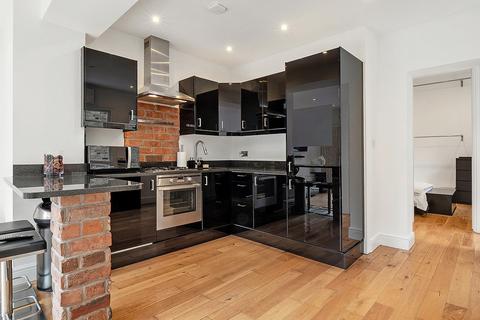 86d Argyle Road, London, W13 8EL