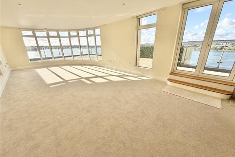 3 bedroom penthouse for sale, Lifeboat Quay, Poole, BH15