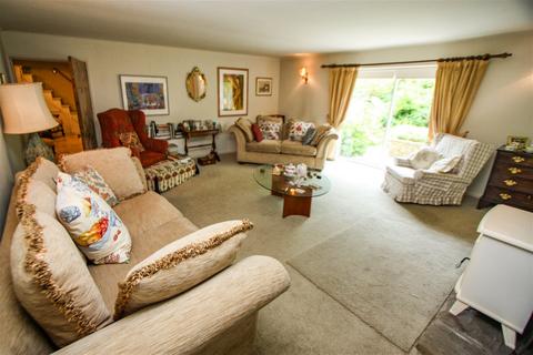 5 bedroom cottage for sale, Mynydd Lane, Mochdre, Conwy, LL28 5EY