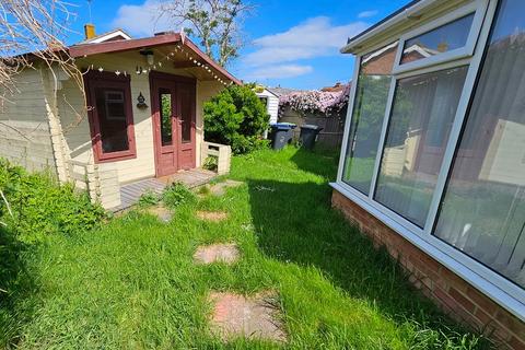 2 Glenbrook Close, Beltinge, Herne Bay, CT6 6PS
