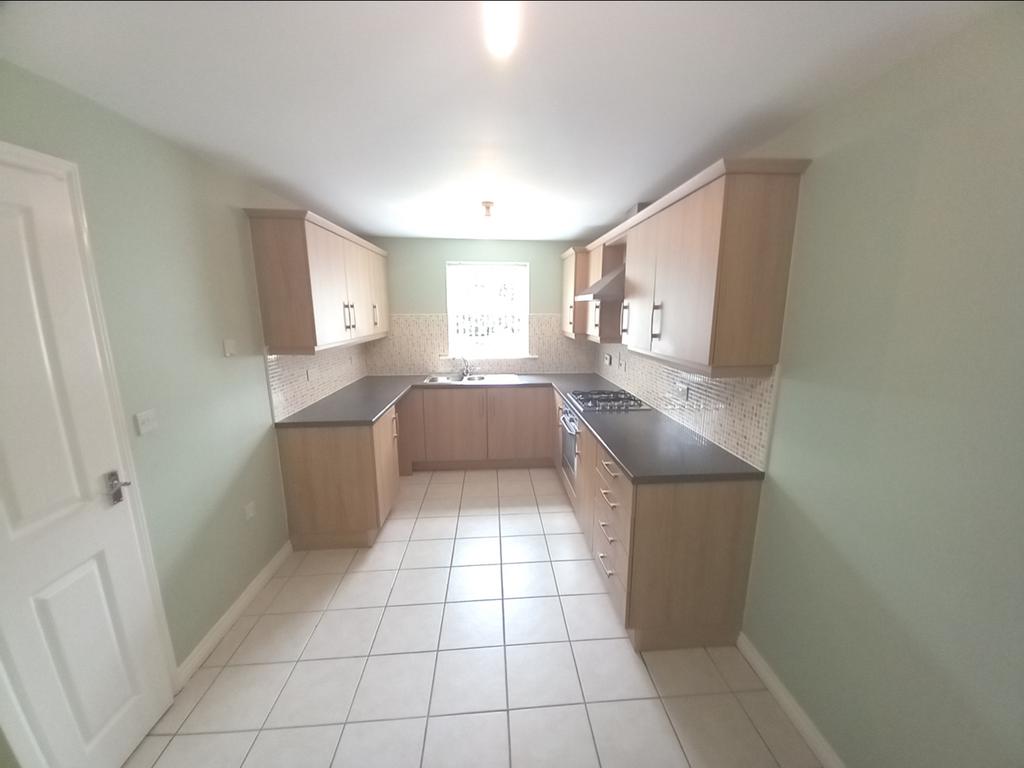 Dining kitchen
