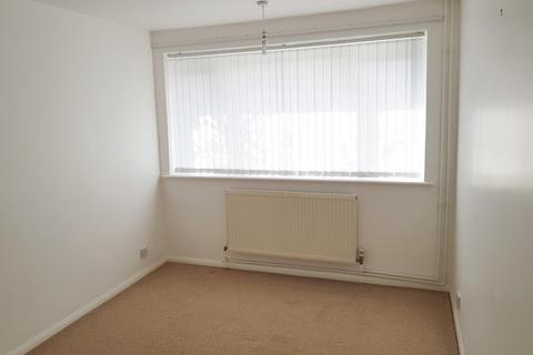 2 bedroom maisonette to rent, Glenmere Close, Cambridge