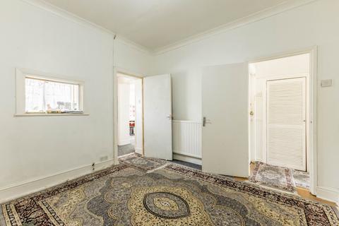 3 bedroom terraced house for sale, Spencer Road, Ilford, IG3