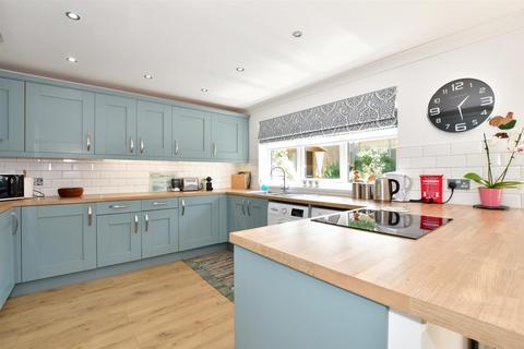 2 bedroom detached bungalow for sale - Offley Close, Margate, Kent