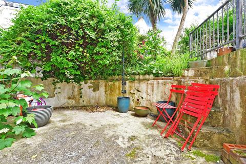 12a Augusta Gardens, Folkestone, CT20 2RR
