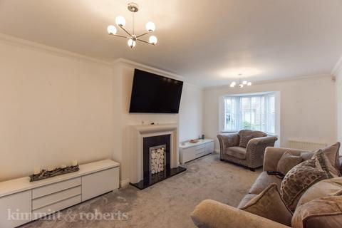 16 Craster Point, Seaham, SR7 7WW