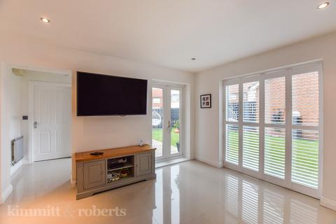 16 Craster Point, Seaham, SR7 7WW