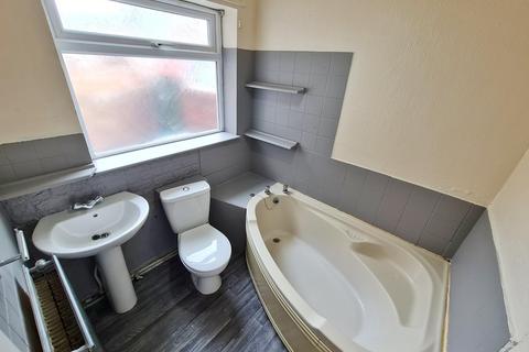 2 bedroom terraced house to rent, St Anns Street, Sale Moor, Sale, M33