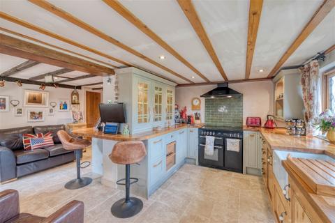 Woodside Alcester Road, Portway, Birmingham, B48 7HT