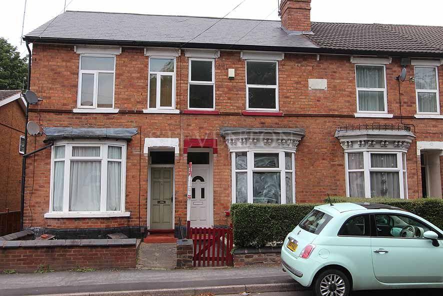 Hordern Road, Whitmore Reans, Wolverhampton, WV6 2 bed terraced house for sale £145,000