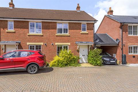 3 bedroom end of terrace house for sale, Tate Close, Romsey, Hampshire