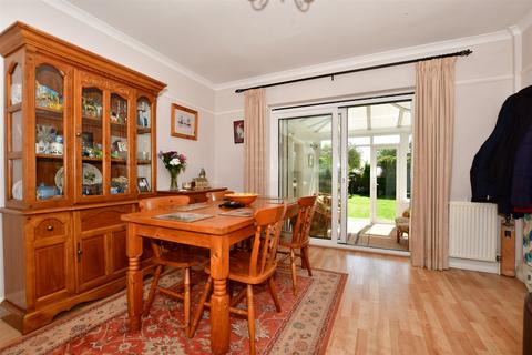 38 Brook Lane, Bexley, DA5 1DN