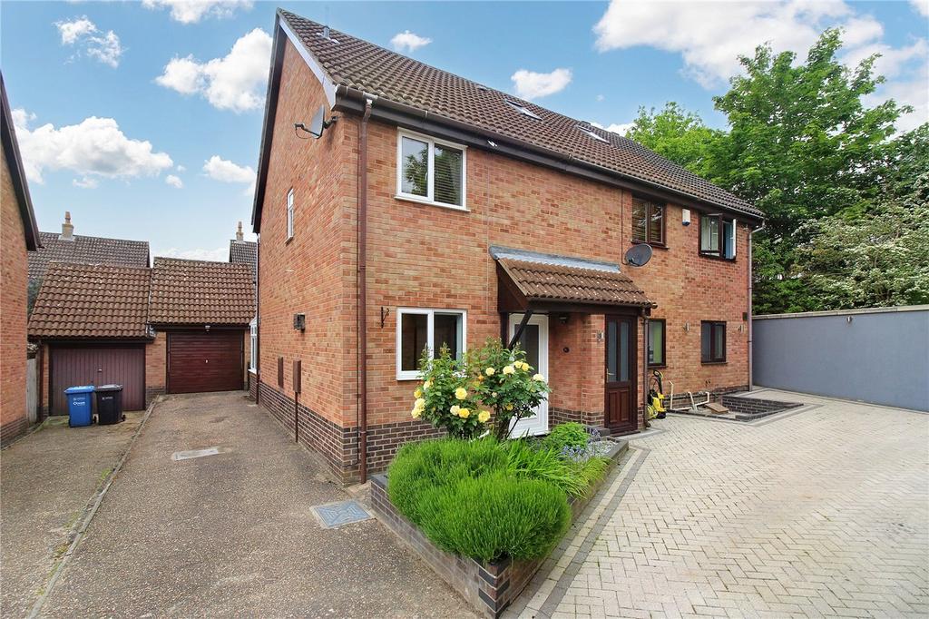 Lindford Drive, Eaton, Norwich... 2 bed semidetached house £240,000