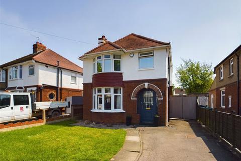 3 bedroom detached house for sale - Kendal Road, Gloucester, Gloucestershire, GL2