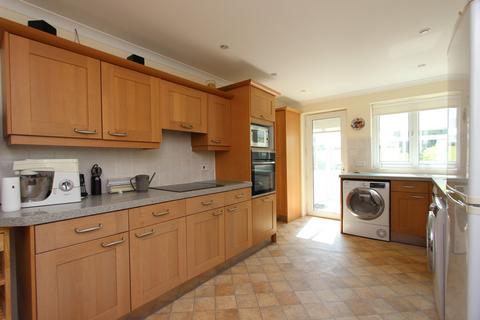 23a Bishops Road, Cleeve, Bristol, BS49 4NQ