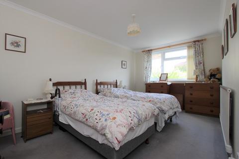 23a Bishops Road, Cleeve, Bristol, BS49 4NQ