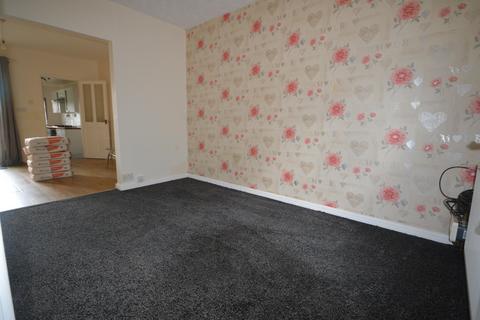 3 bedroom terraced house to rent, Common Road, Brierley, Barnsley, South Yorkshire, S72