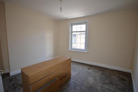 2 bedroom house to rent, Clarendon Street, Barnsley, South Yorkshire, S70