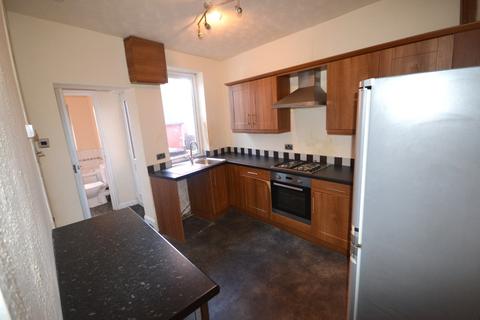 2 bedroom house to rent, Clarendon Street, Barnsley, South Yorkshire, S70