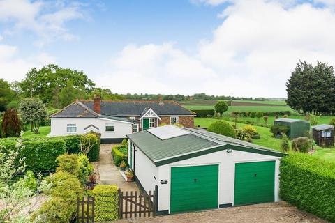 4 bedroom detached bungalow for sale - Clarkes Lane, Ilketshall St. Andrew, Beccles