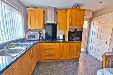 3 Alcester Drive, Willenhall, WV13 3QW