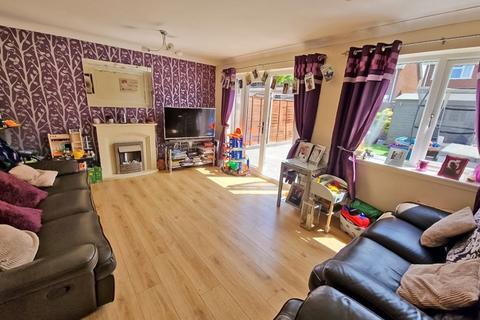 3 Alcester Drive, Willenhall, WV13 3QW