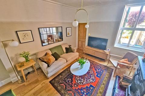 3 bedroom terraced house for sale - Upper Sneyd Road, Essington, Wolverhampton