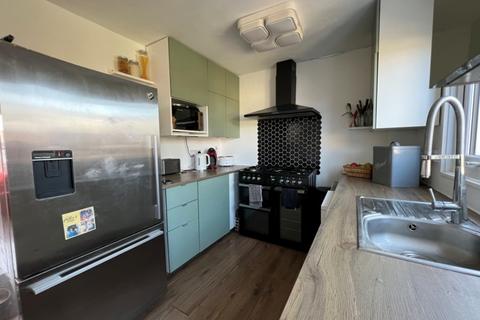 3 bedroom semi-detached house for sale, Briars Way, Rawnsley